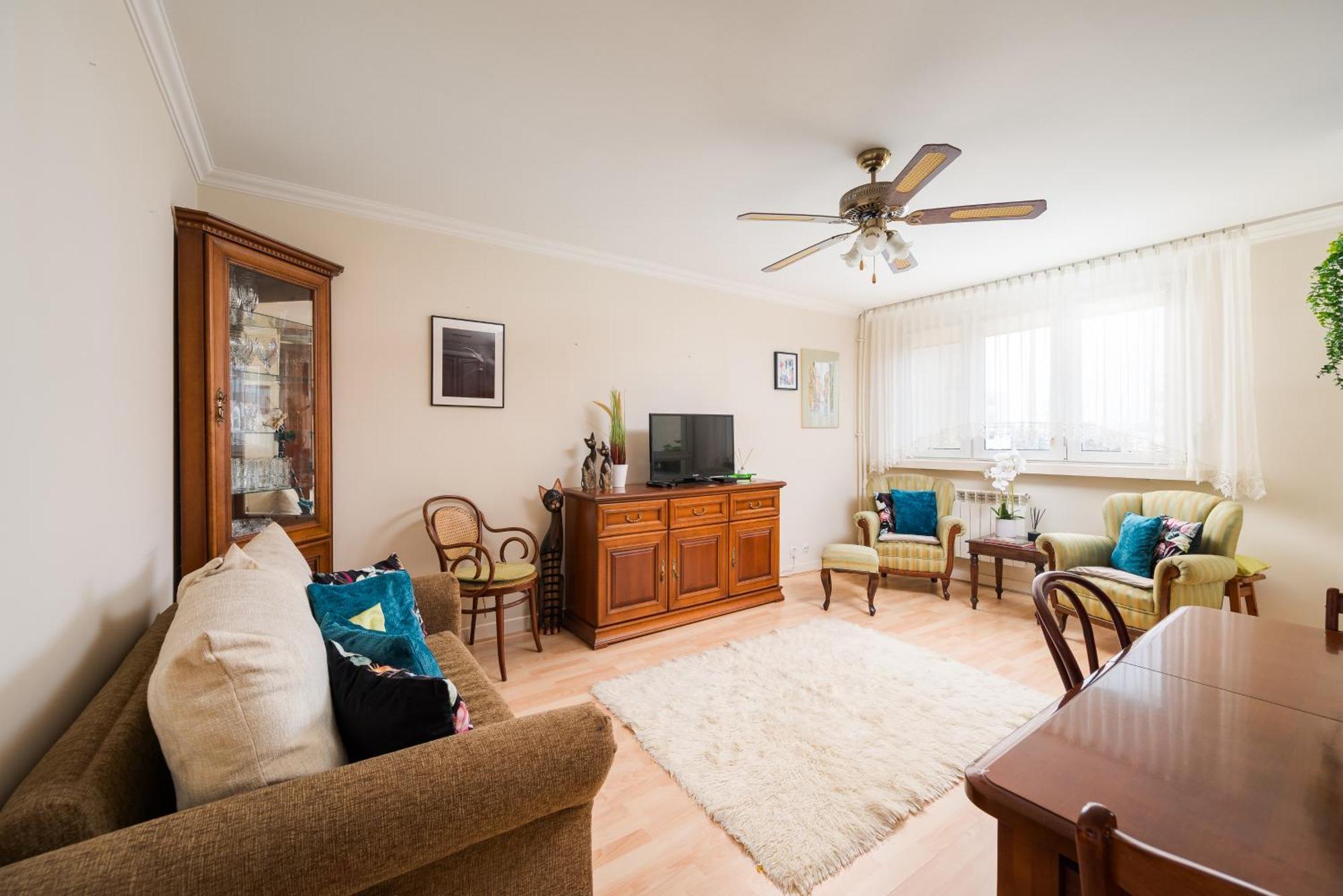 Targowek Homely Апартаменти *